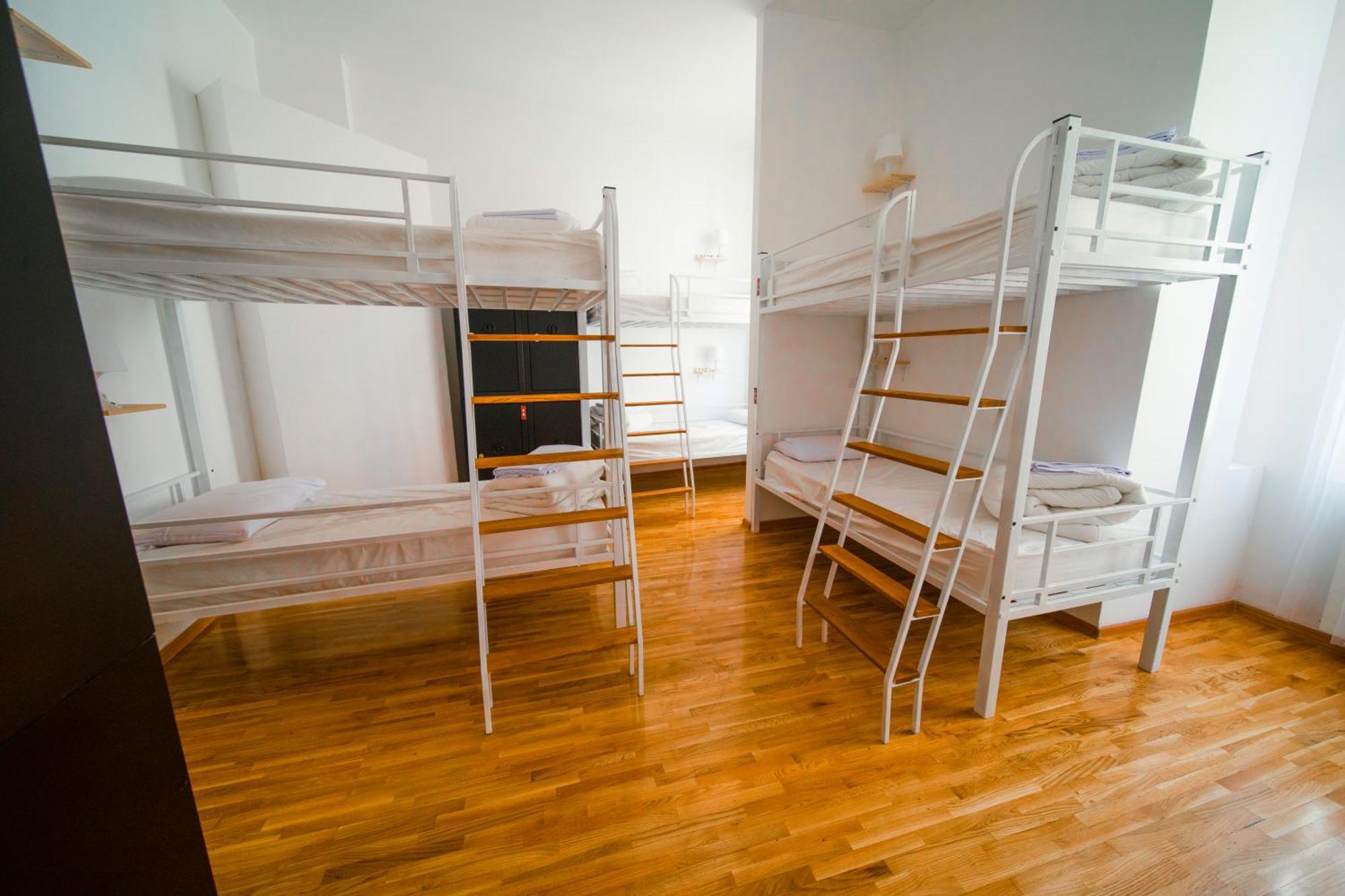 New Generation Hostel 贝尔格莱德 外观 照片